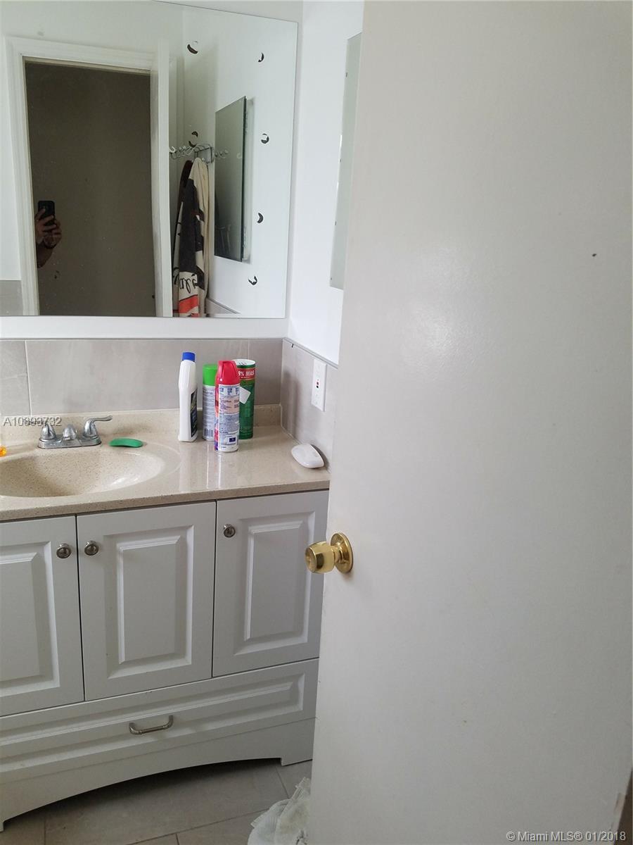 CORONET VISTA CONDO - Residential Lease