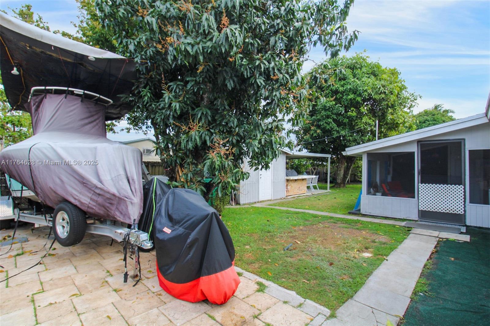 FAIRWAY ESTATES SEC FOUR - Residential