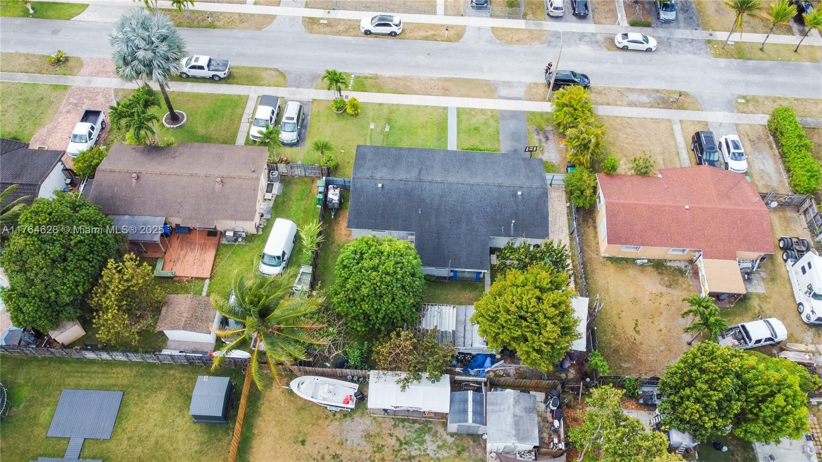 FAIRWAY ESTATES SEC FOUR - Residential