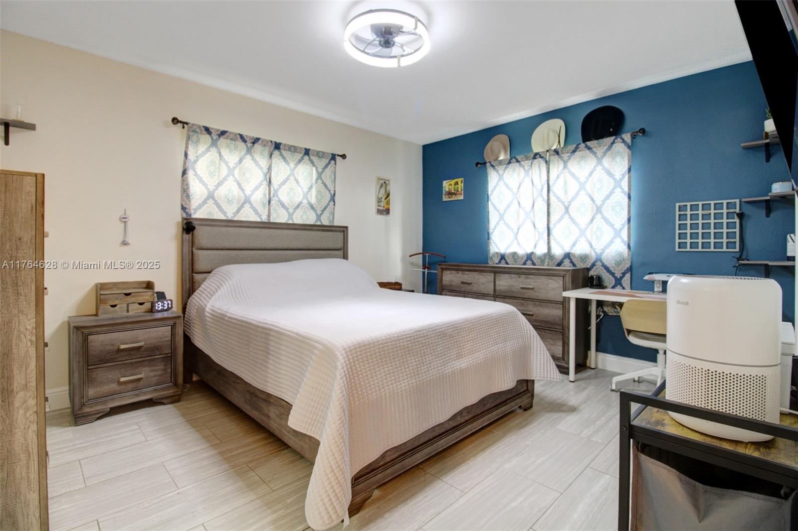 FAIRWAY ESTATES SEC FOUR - Residential