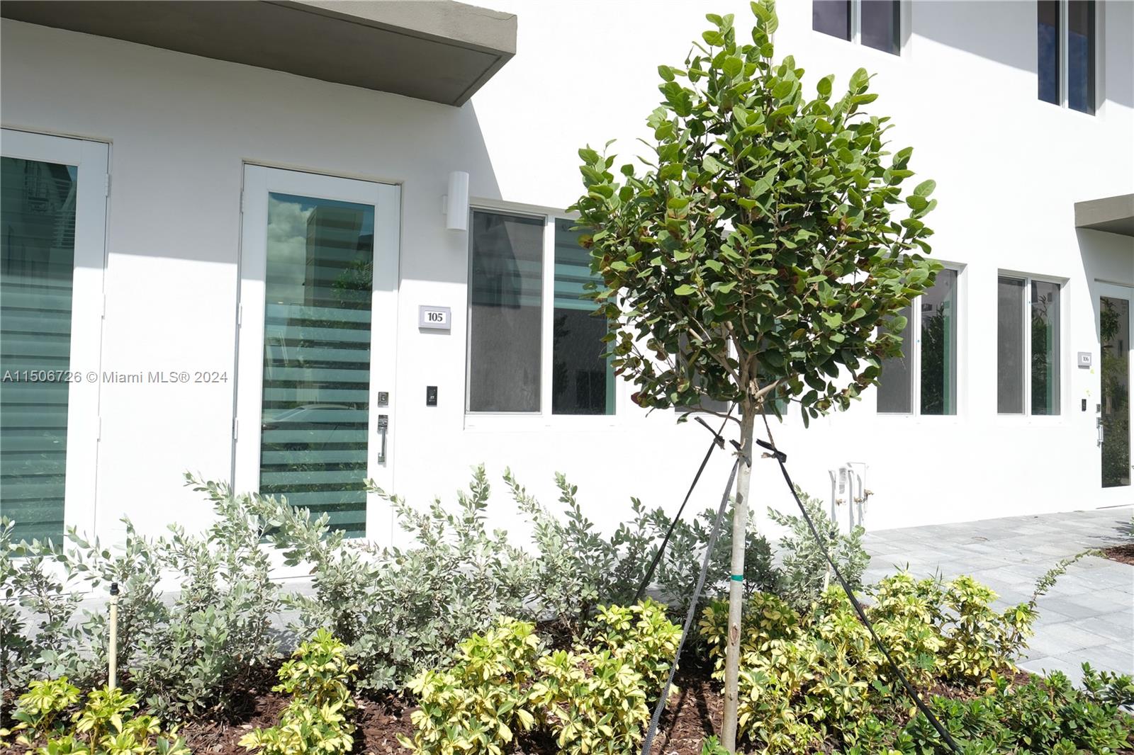 LANDMARK AT DORAL CONDO N - Residential Lease