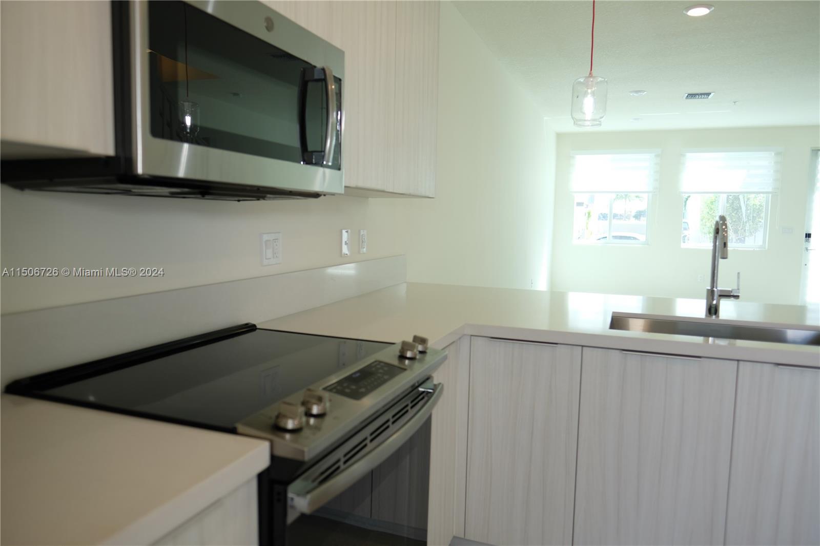 LANDMARK AT DORAL CONDO N - Residential Lease