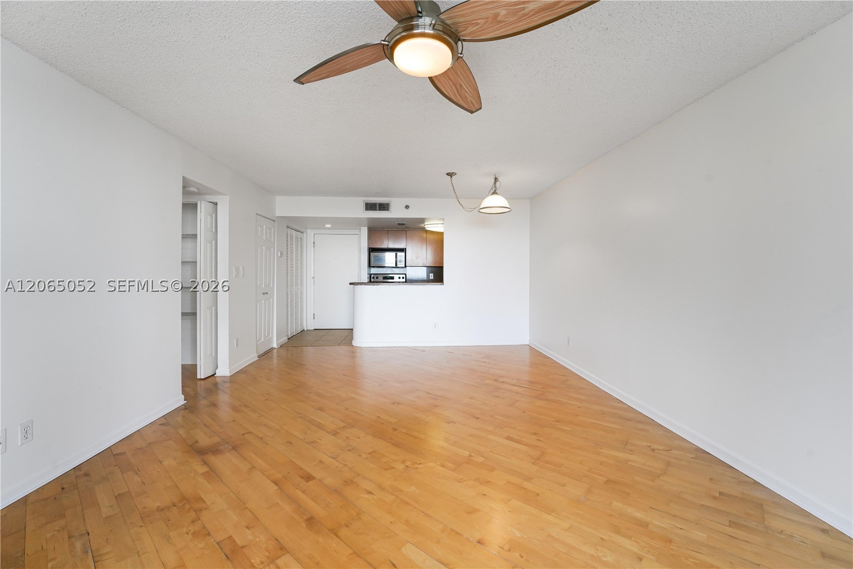 770 Claughton Island Dr 808