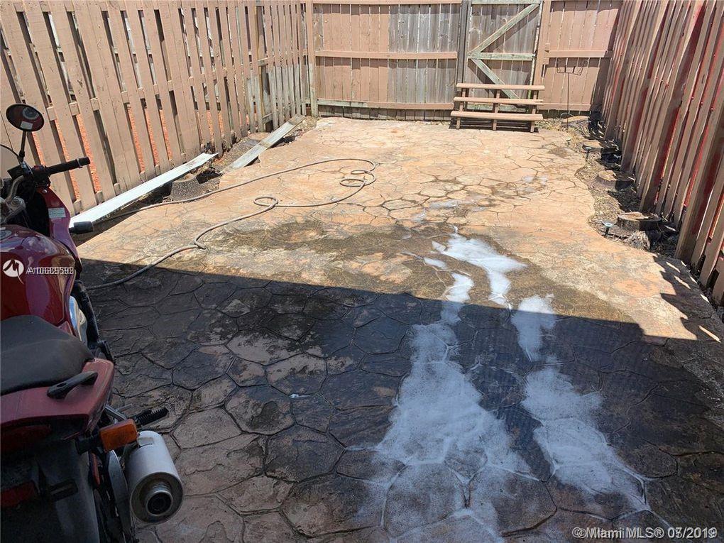 POINT ROYALE BUILDINGS NI - Residential