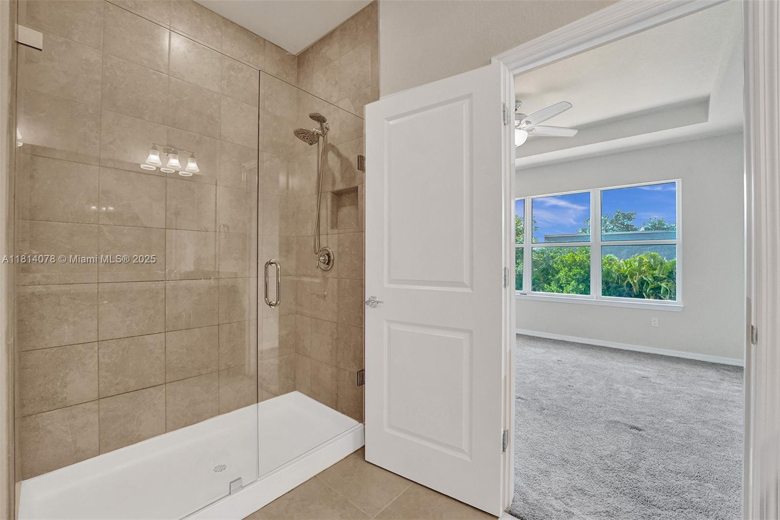 HILLCREST COUNTRY CLUB SO - Residential Lease