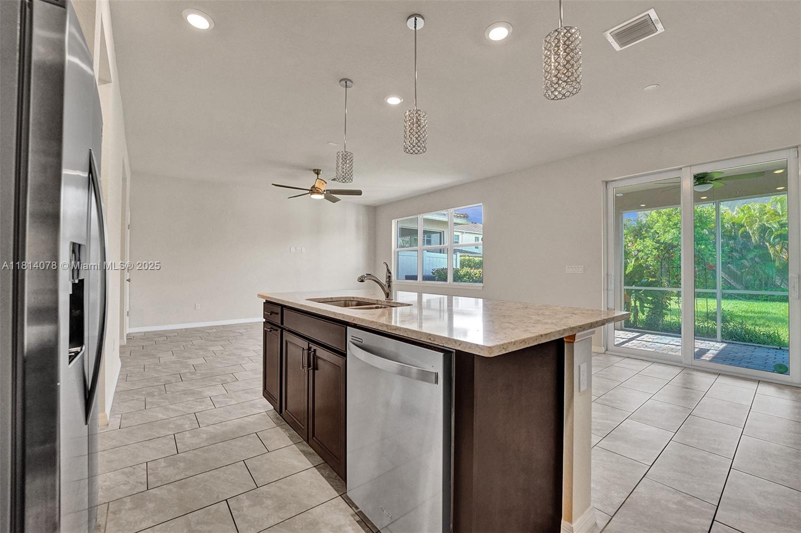 Rental Property at 4764 Eucalyptus Dr, Hollywood, Broward County, Florida - Bedrooms: 3 
Bathrooms: 3  - $4,300 MO.