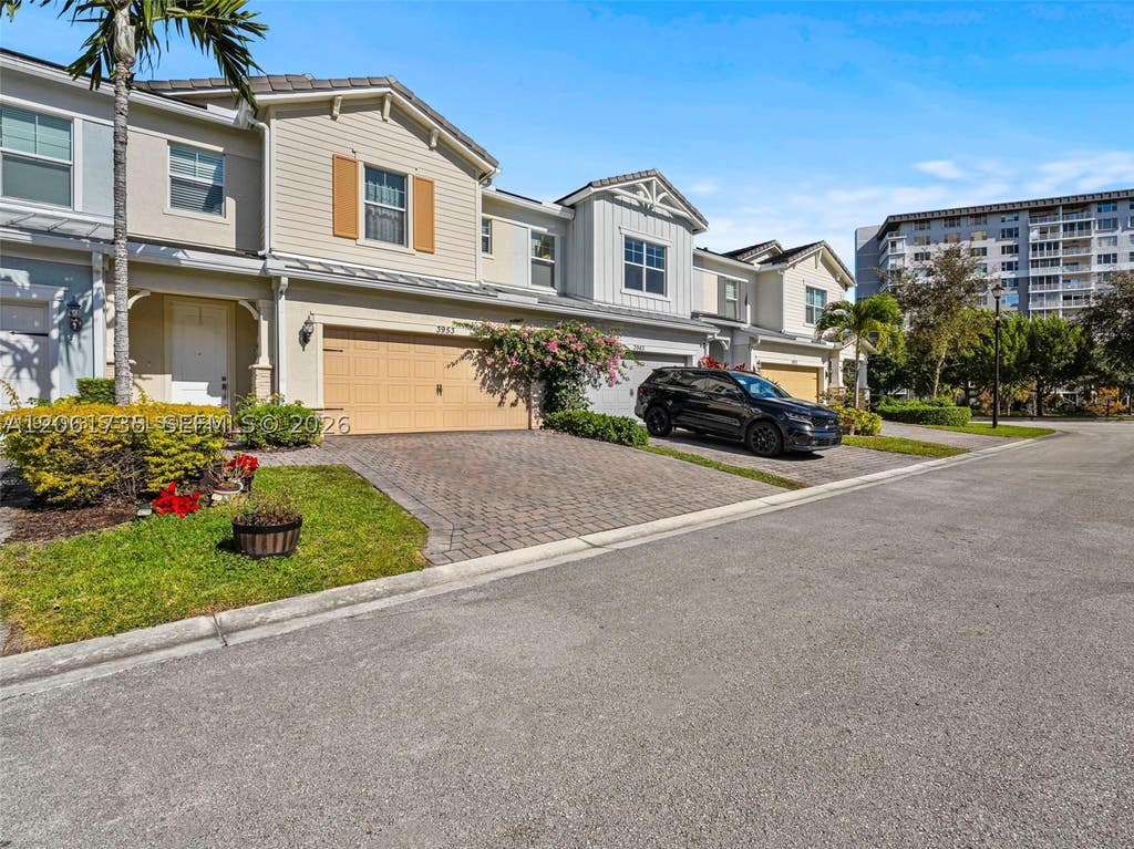 Photo of 3953 Black Olive Ln #3953, Hollywood, FL 33021 (MLS # A12061735)