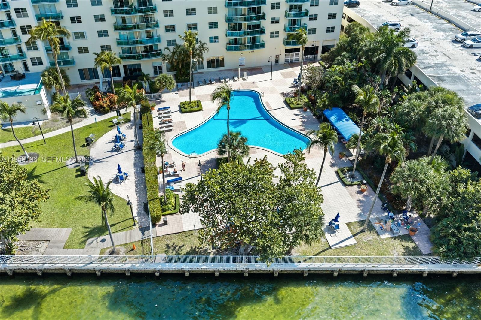 OCEANVIEW BUILDING A COND - Residential