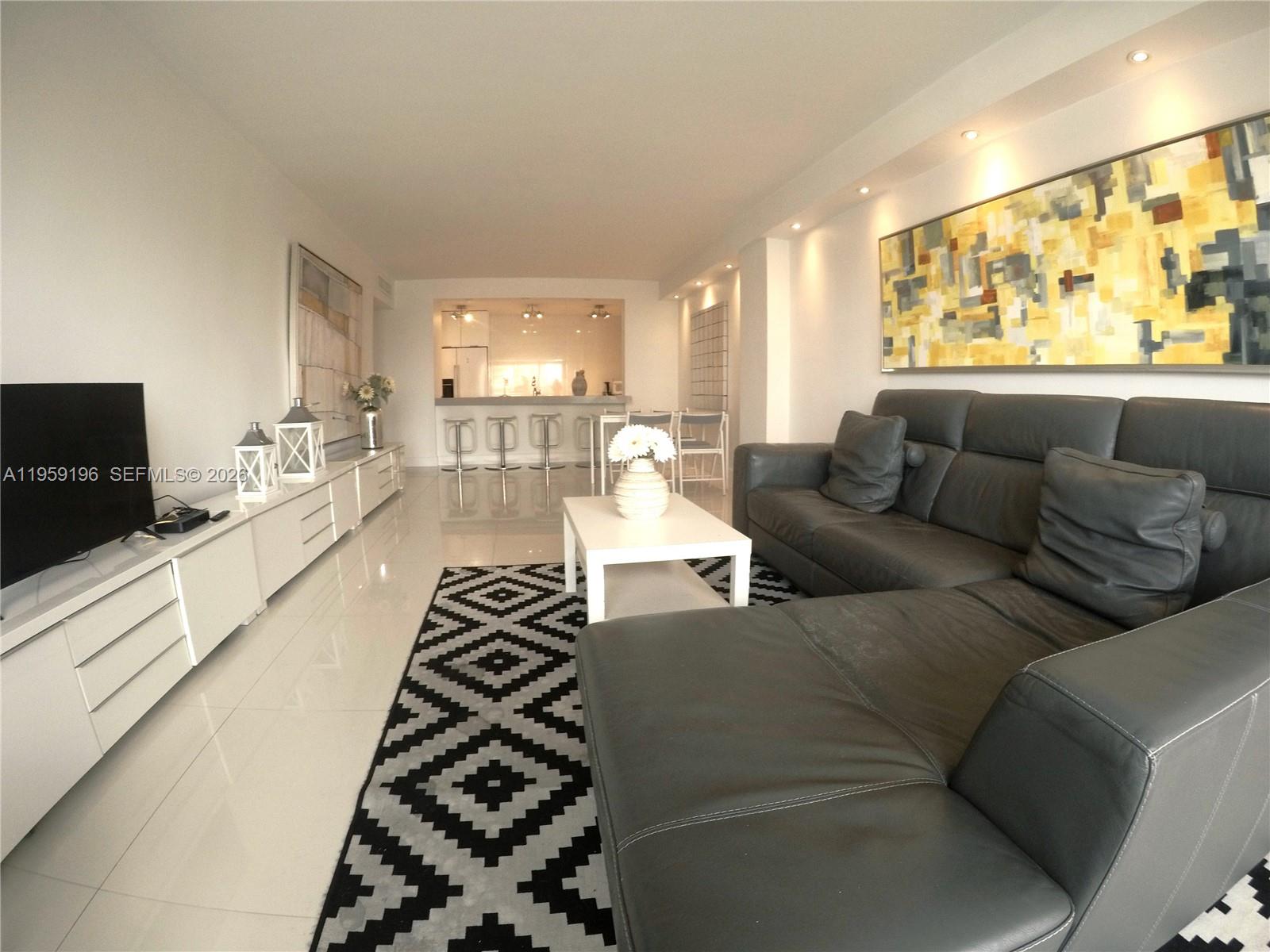 OCEANVIEW BUILDING A COND - Residential