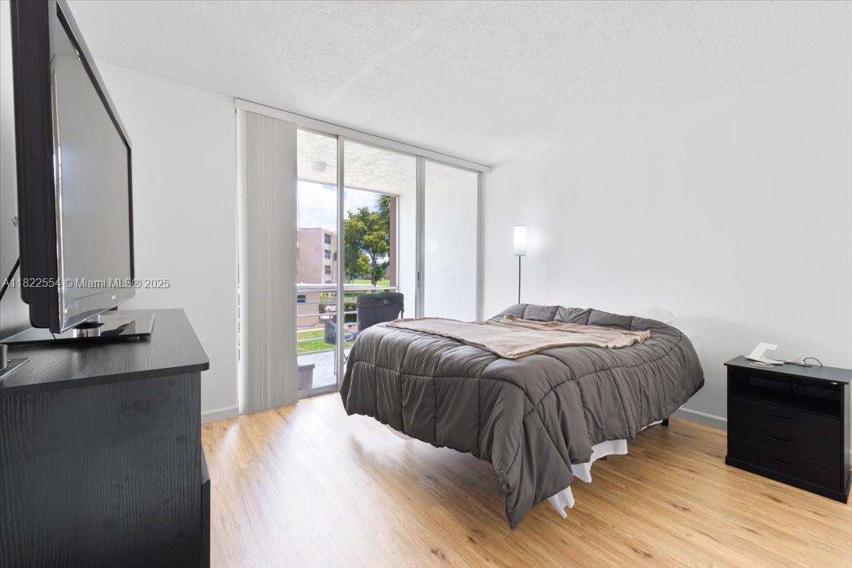 ORCHID TREE CONDO FOUR - Residential