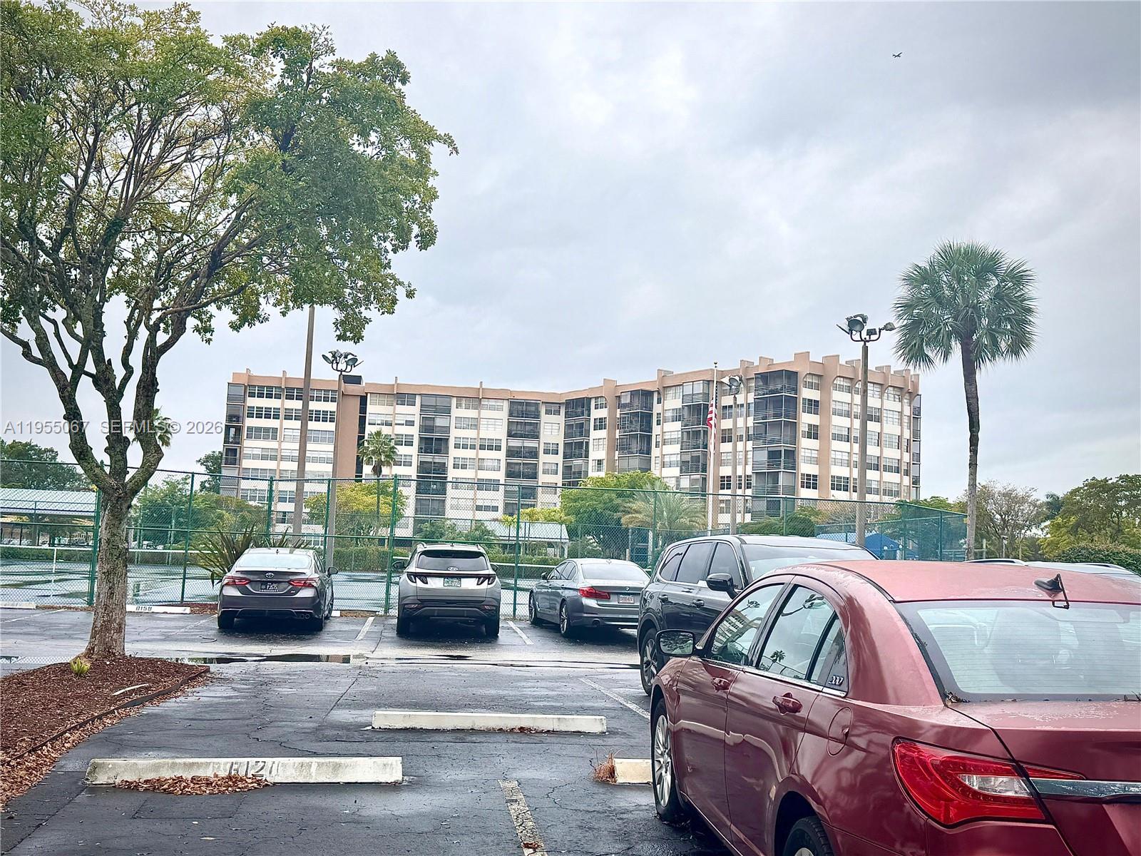 PARK PLACE CONDOMINIUM NO - Residential