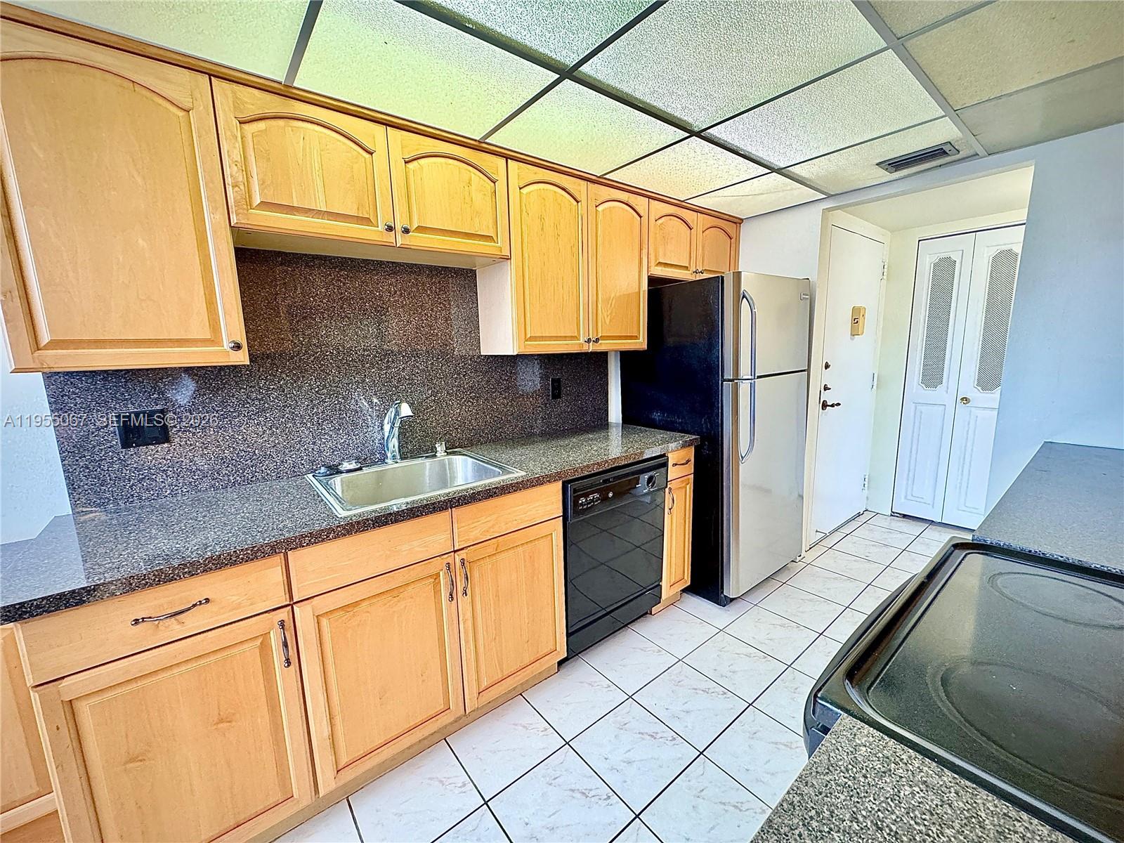 PARK PLACE CONDOMINIUM NO - Residential