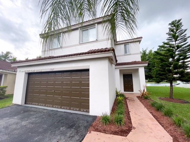 1357 Majesty Ter, Weston, Broward County, Florida - 4 Bedrooms  
3 Bathrooms - 