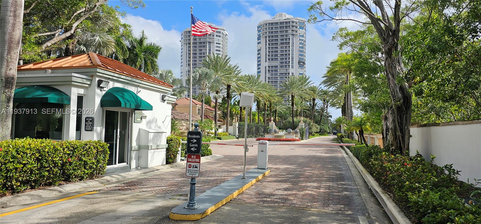 ONE ISLAND PLACE CONDO II - Residential