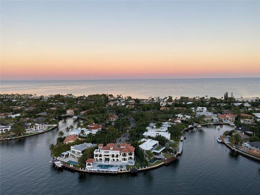 Welcome to Waterways' way of life at high style in a fully finish renovated apartment along astonishing views at East and West side on award Aventura's Garden. Fell free to enjoy 2 Tennis Court, High Tech Gym, Sauna, 2 Heated Pools, 3 Jacuzzi and more. 24 Hours Front Desk, Valet and Gate Security. This 2/2/1 has a lot of space, new AC (Jun/21) as well WH (Dec/20) both located outside of the unit. Impact windows. Storage. 1 parking space plus valet.