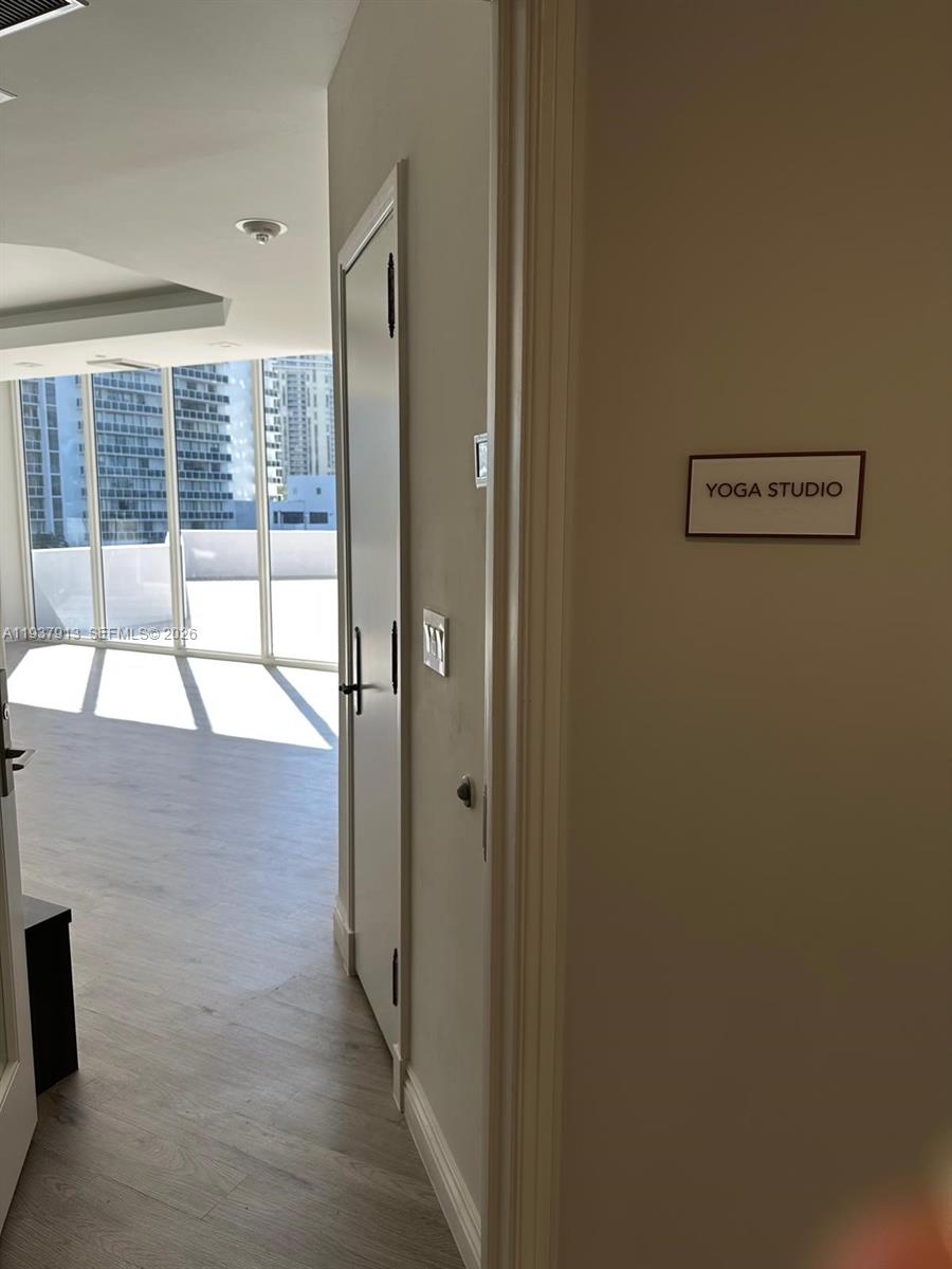 ONE ISLAND PLACE CONDO II - Residential