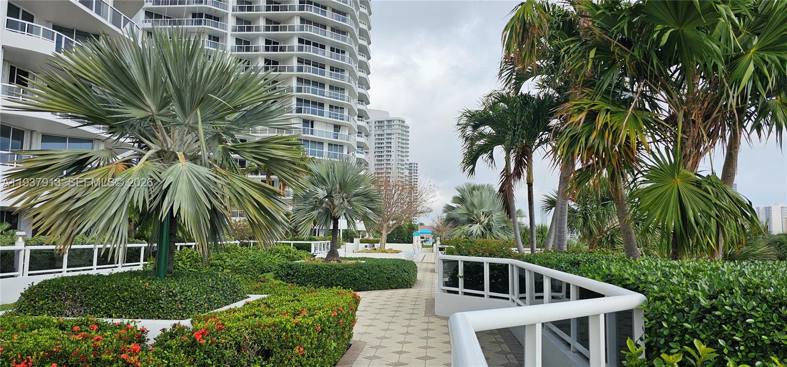 ONE ISLAND PLACE CONDO II - Residential