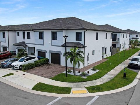13663 SW 158th Ave Miami FL 33196