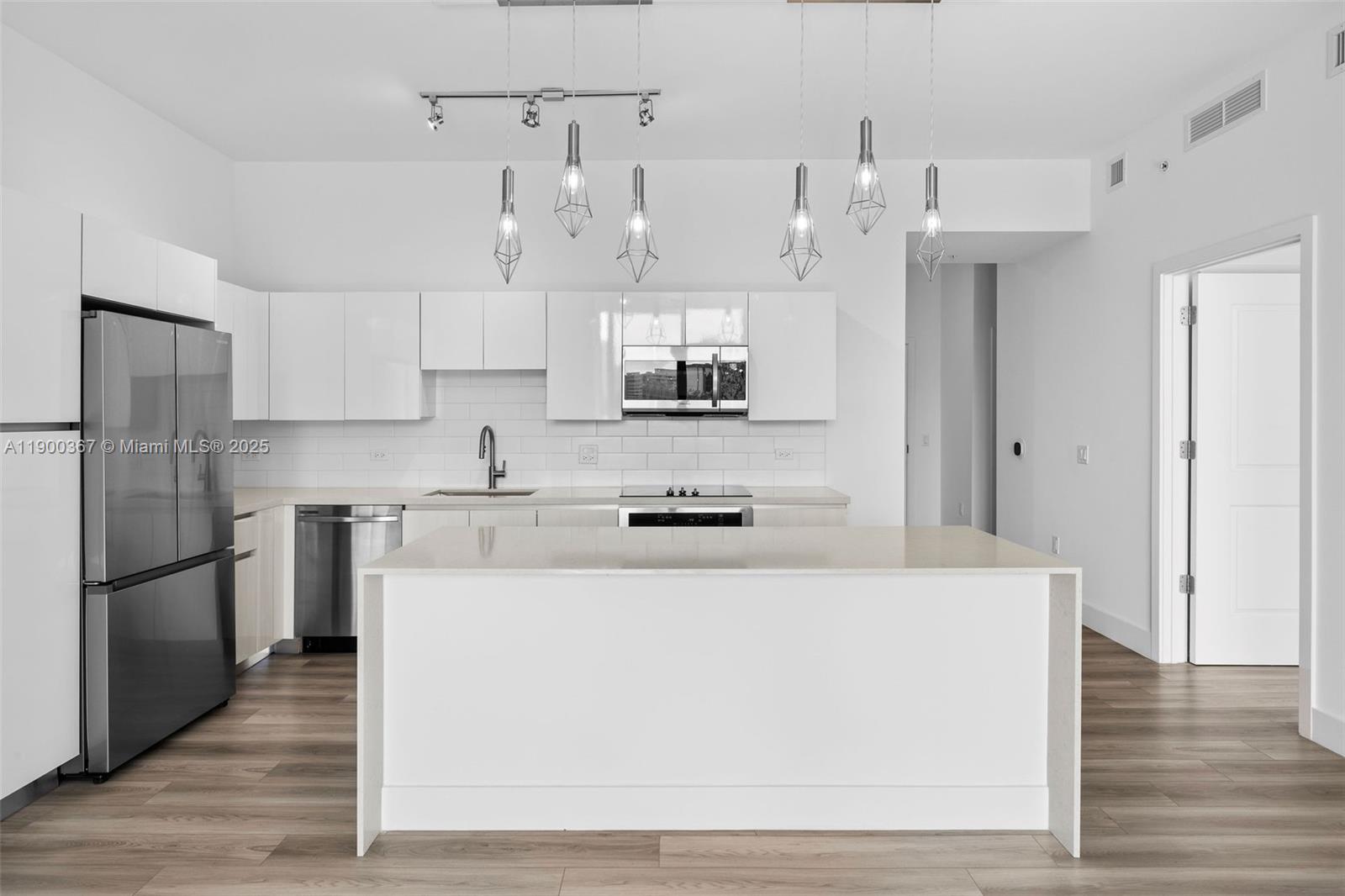 Slate Hallandale - Residential Lease