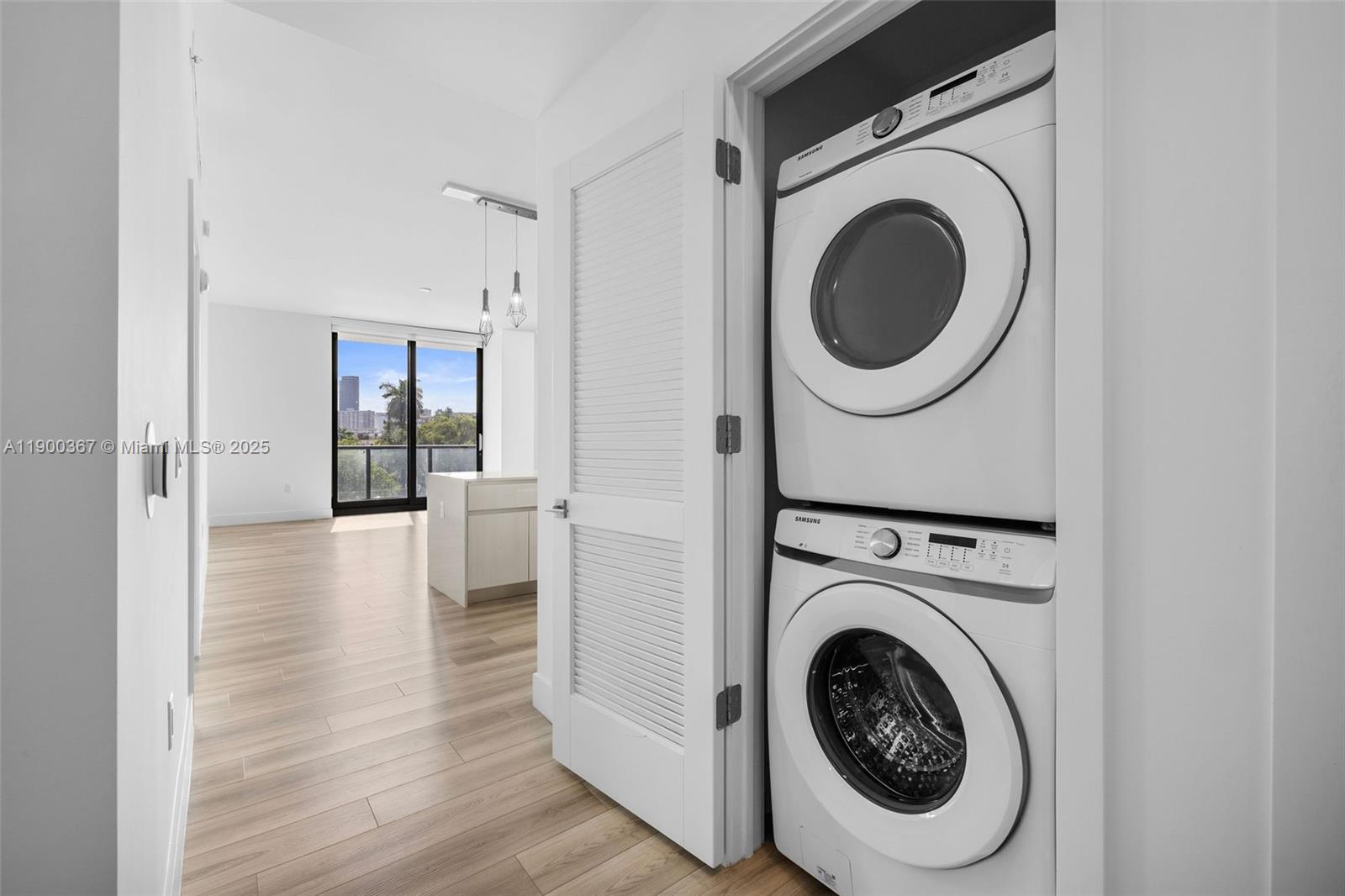 Slate Hallandale - Residential Lease