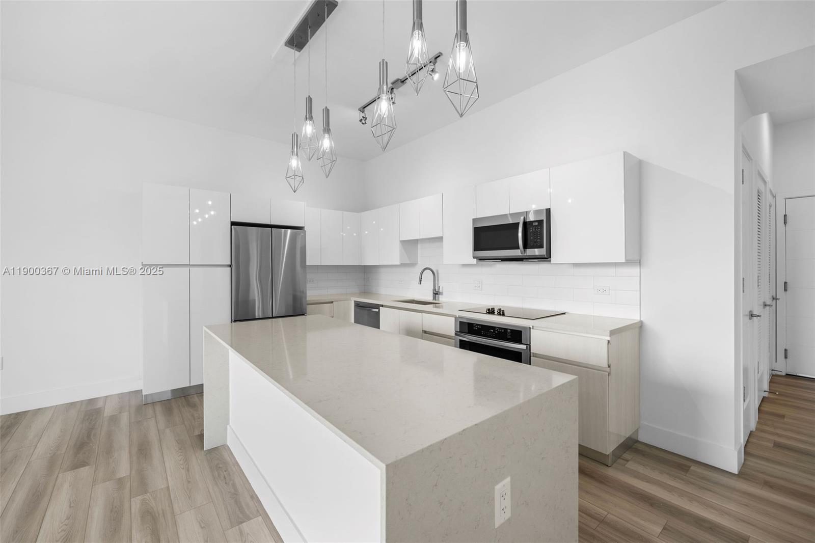 Slate Hallandale - Residential Lease