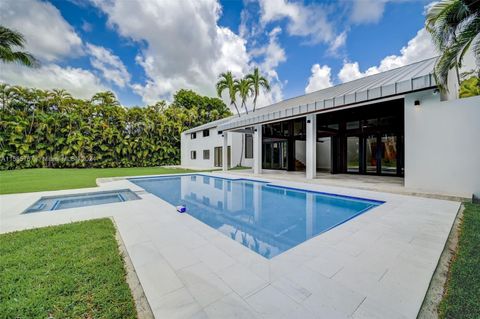 Single Family Residence in Miami FL 8530 121st St St 45.jpg