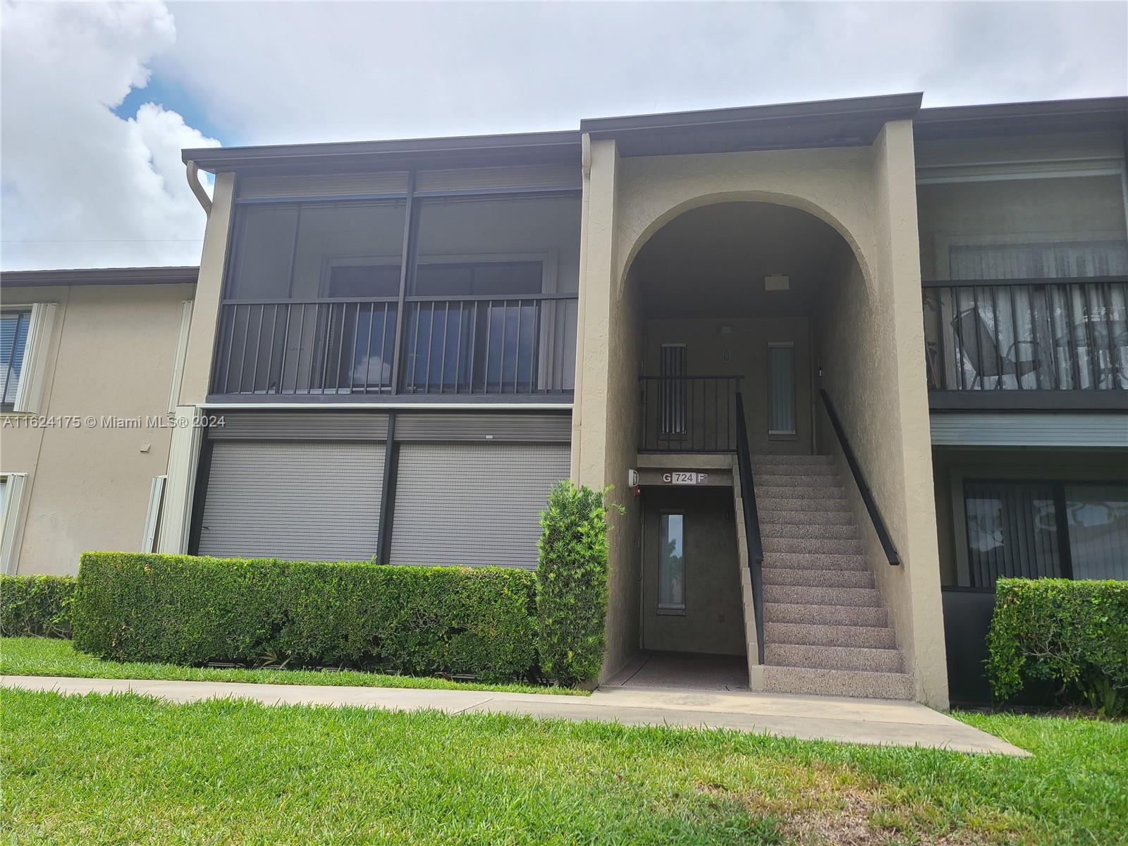 PINE RIDGE NORTH VILLAGE - Residential Lease