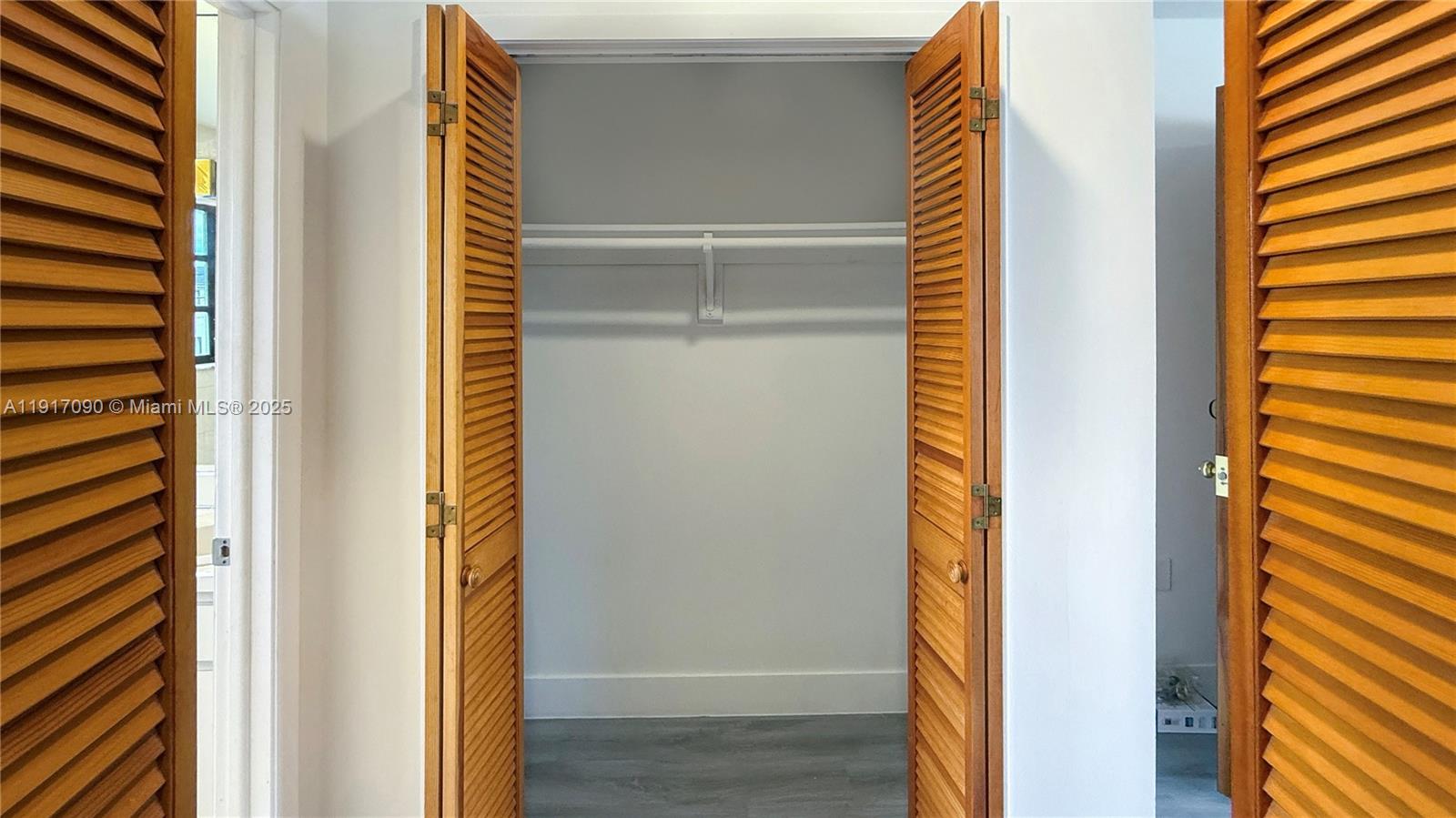BIRD ROAD HIGHLANDS - Residential Lease