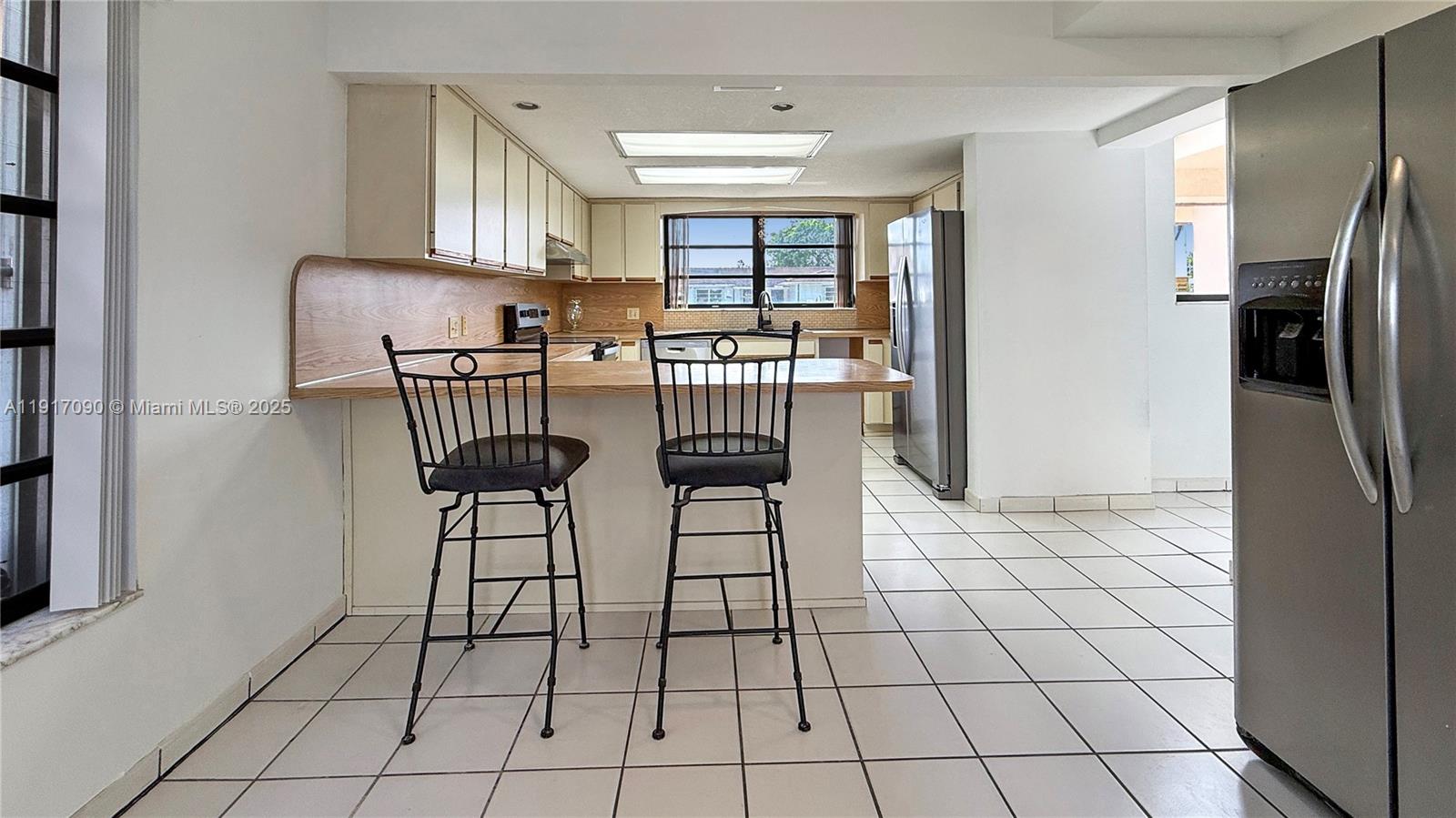 BIRD ROAD HIGHLANDS - Residential Lease