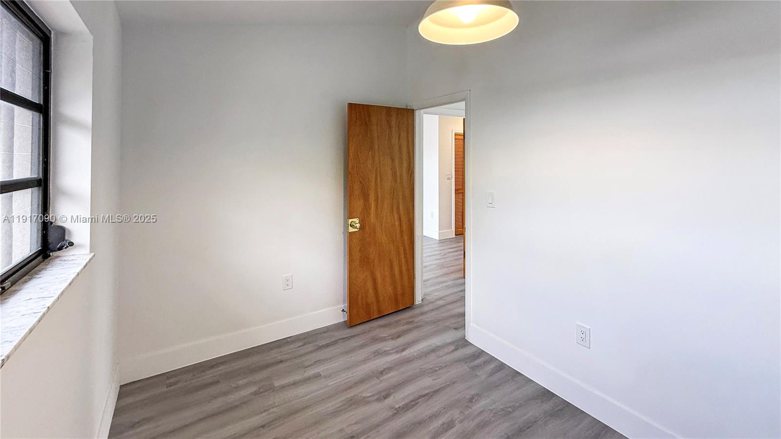 BIRD ROAD HIGHLANDS - Residential Lease