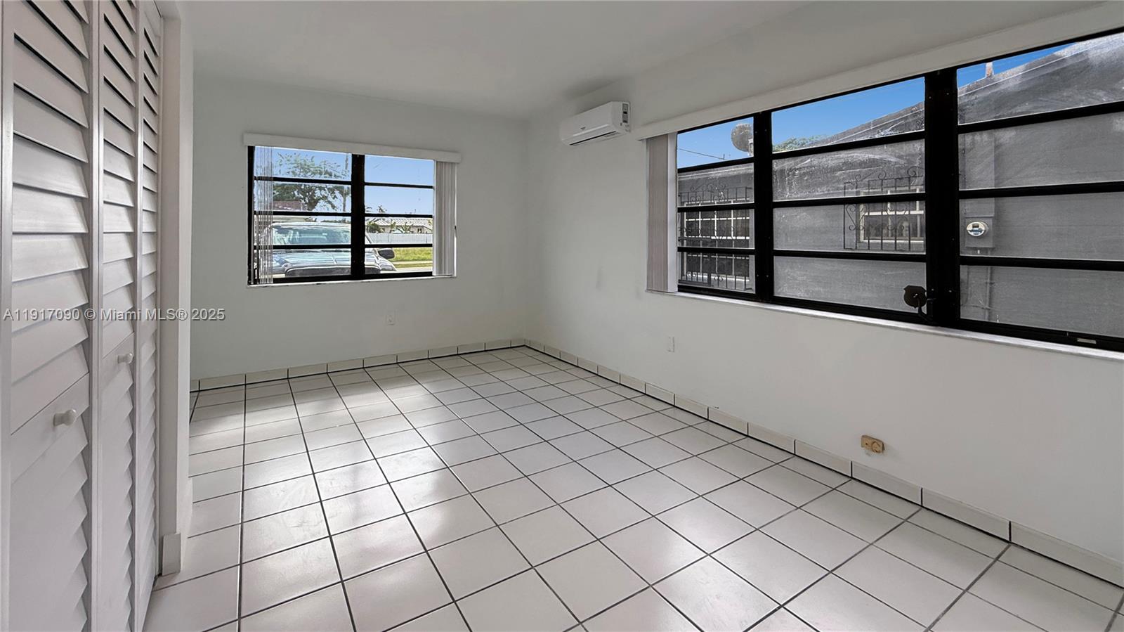 BIRD ROAD HIGHLANDS - Residential Lease