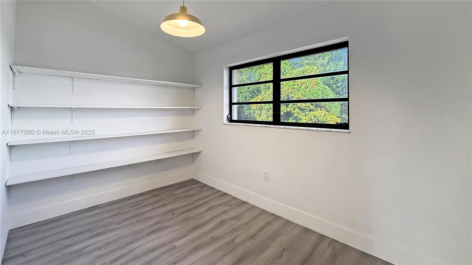 BIRD ROAD HIGHLANDS - Residential Lease