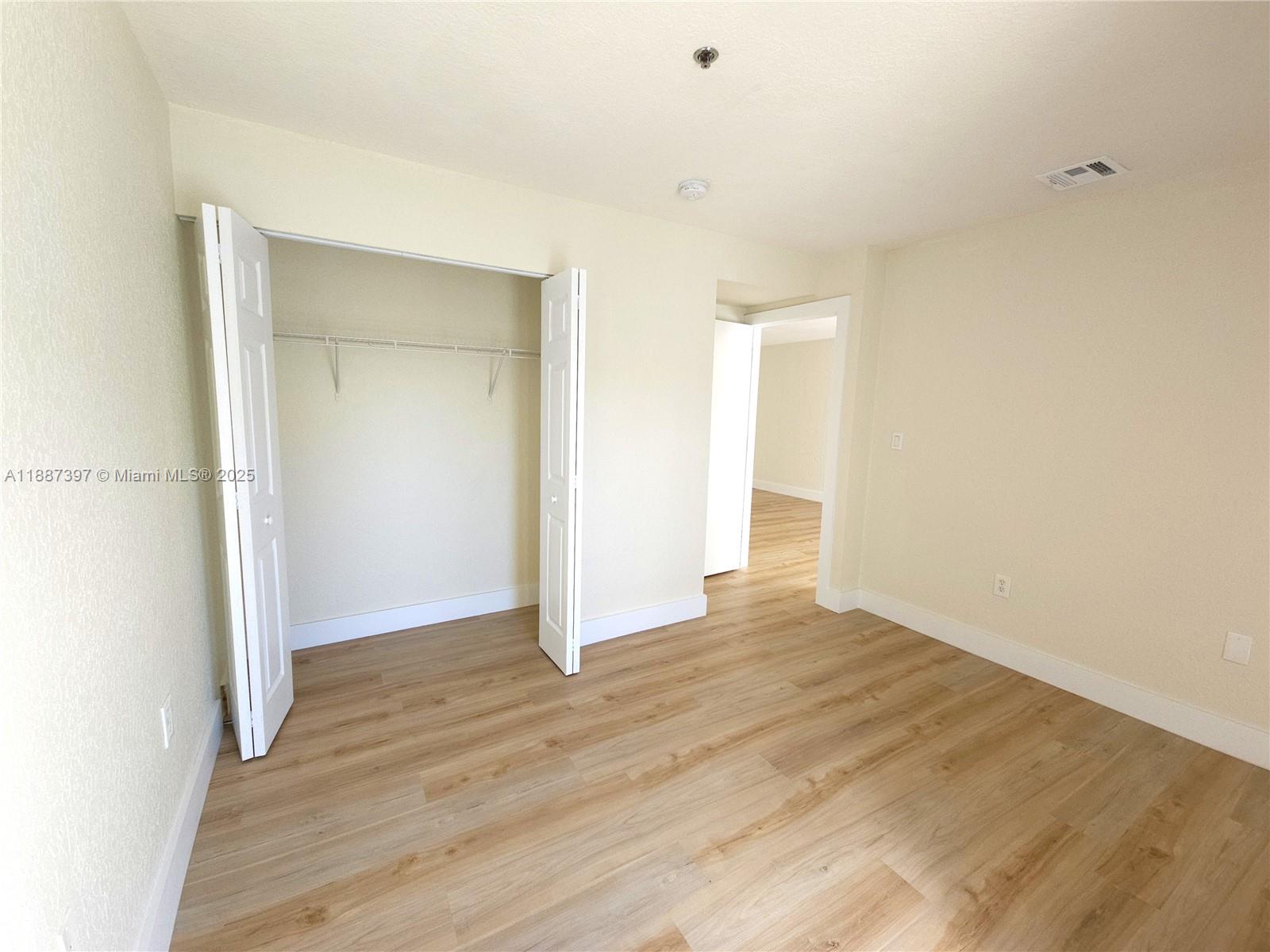 RIVER WEST CONDO - Residential Lease