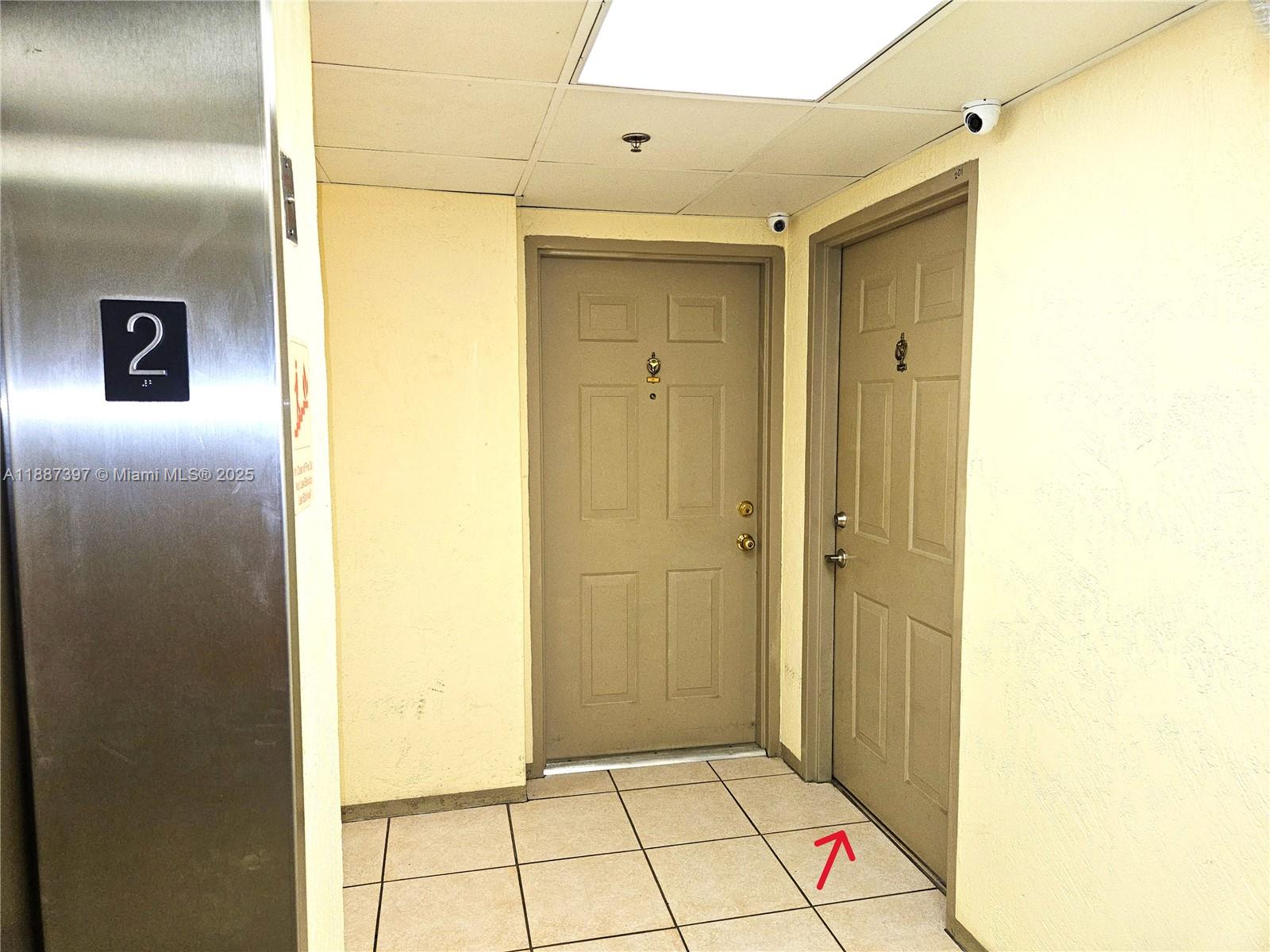 RIVER WEST CONDO - Residential Lease