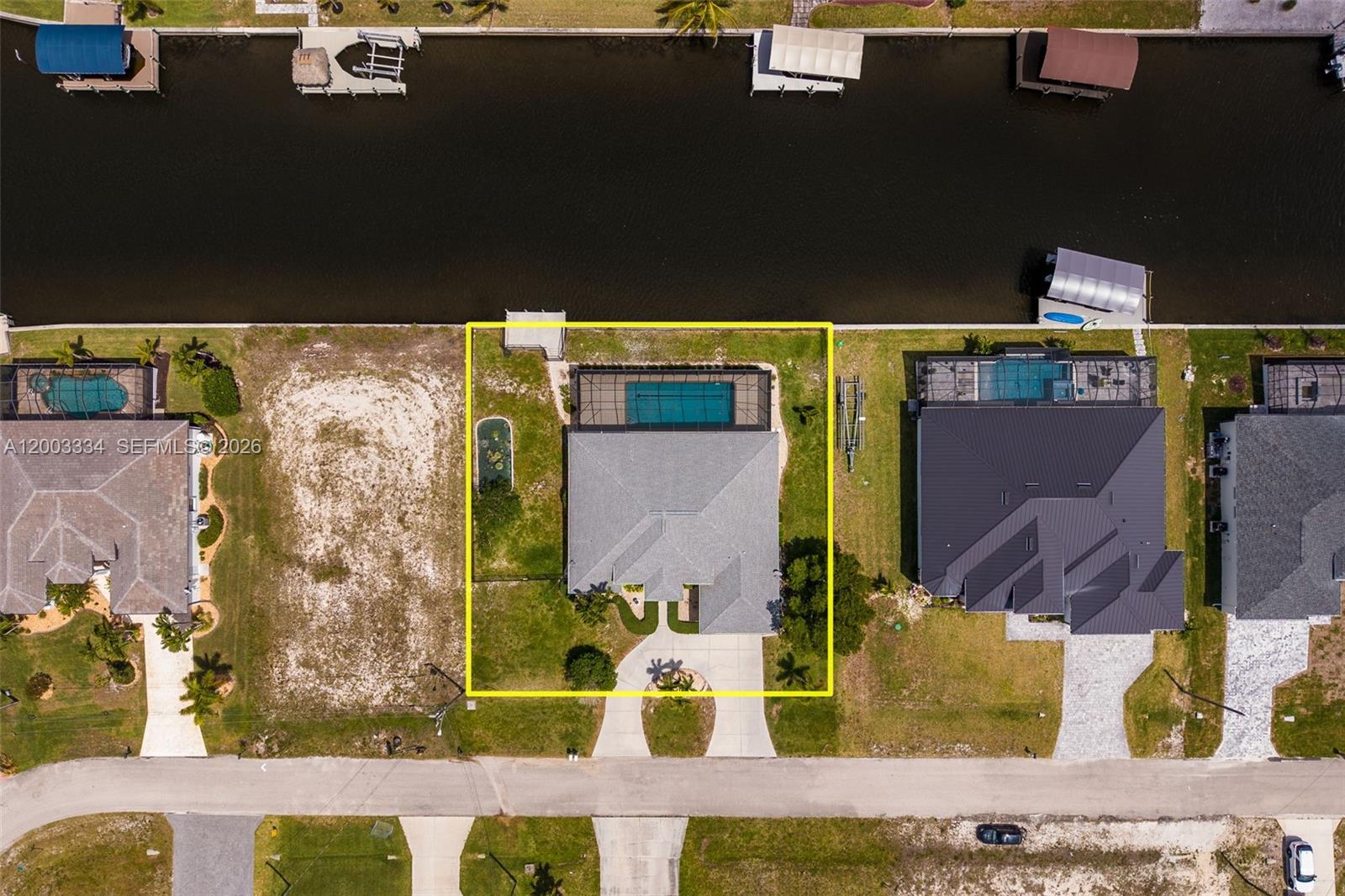 CAPE CORAL - Residential
