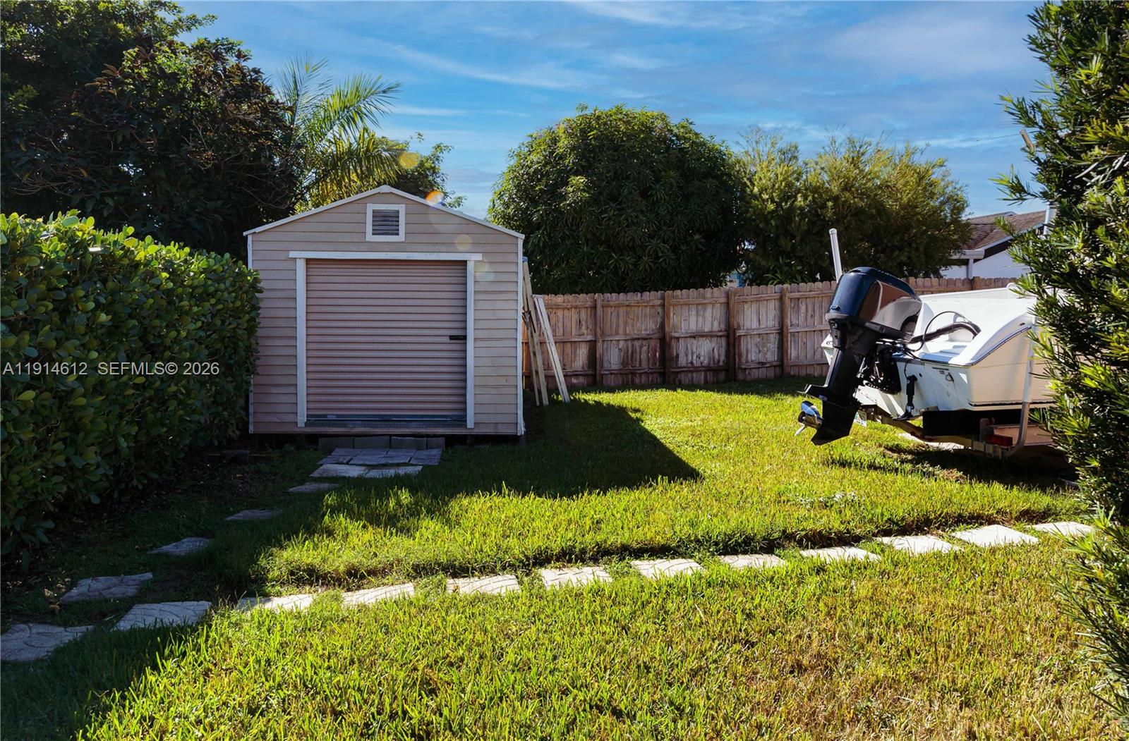 WEITZER SHAUNA MEADOWS - Residential
