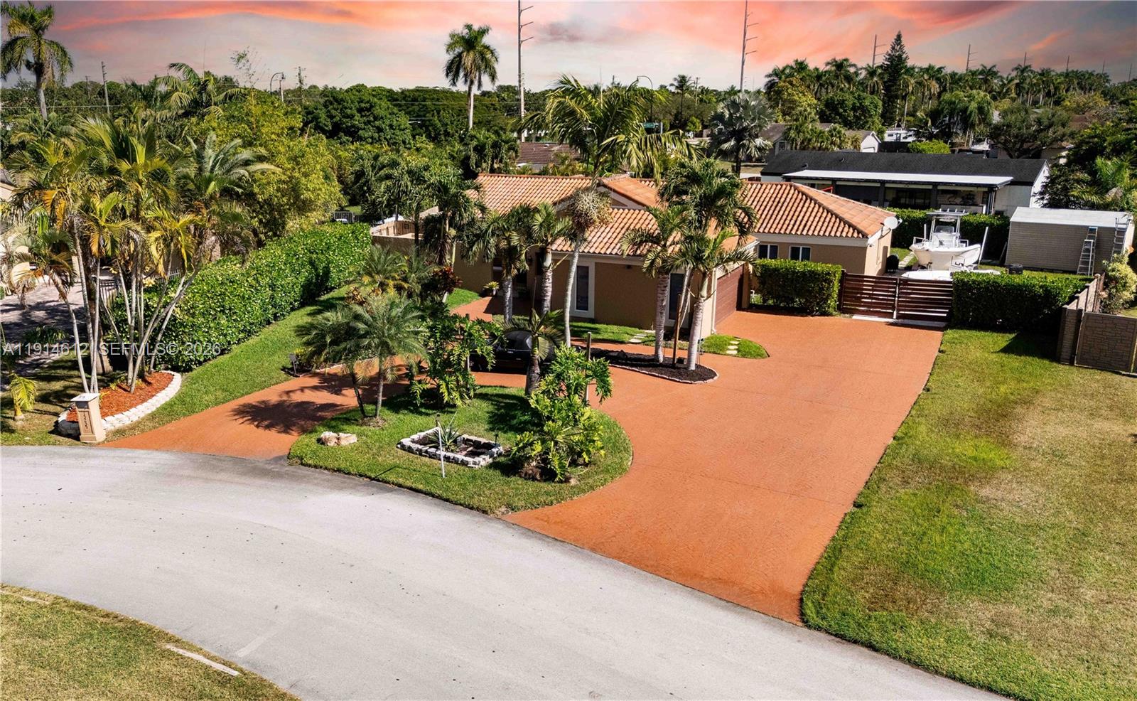 WEITZER SHAUNA MEADOWS - Residential