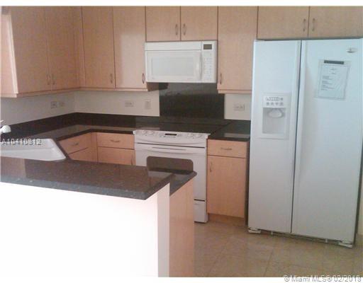 COURTS BRICKELL KEY CONDO - Residential Lease