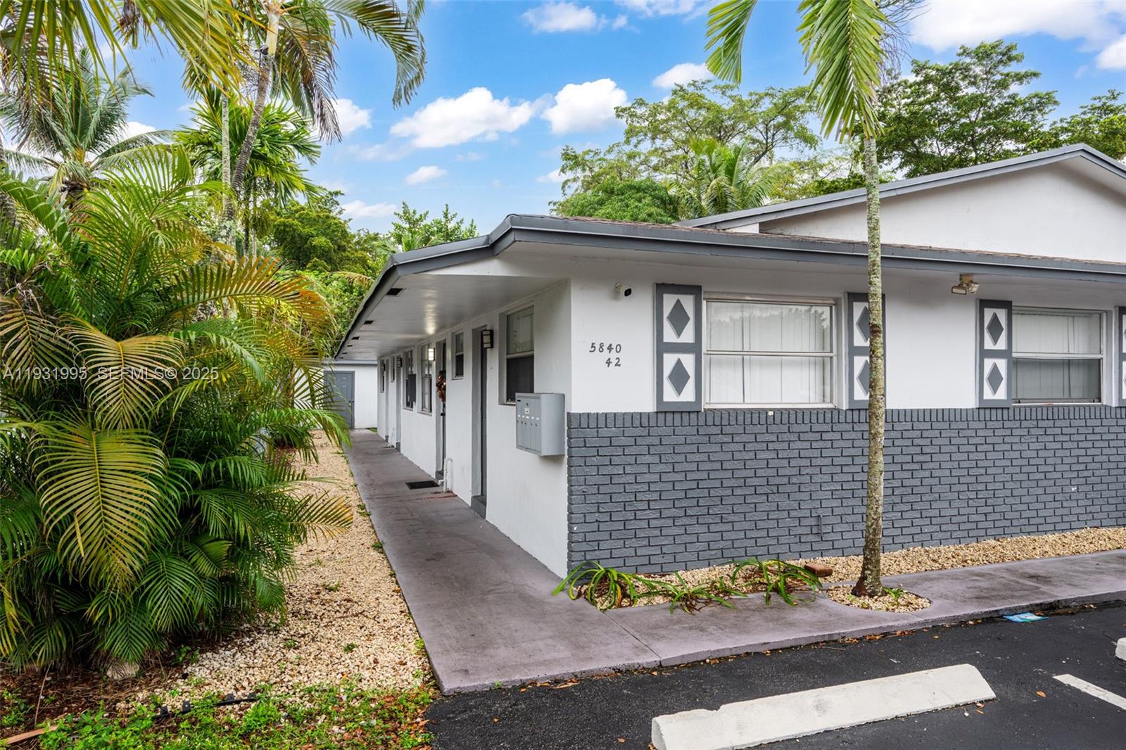 L D C ESTATES - Residential Lease