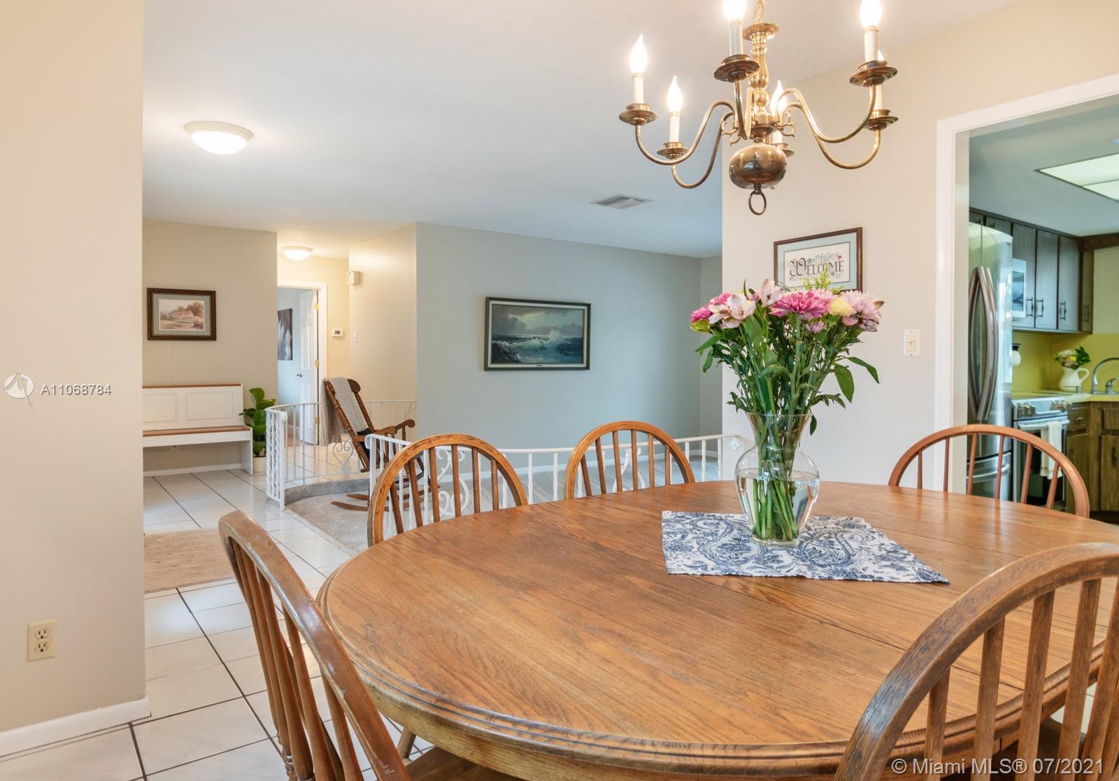 MIRROR LAKE ESTATES SEC 9 - Residential