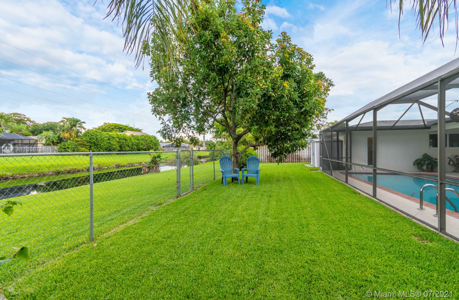 MIRROR LAKE ESTATES SEC 9 - Residential