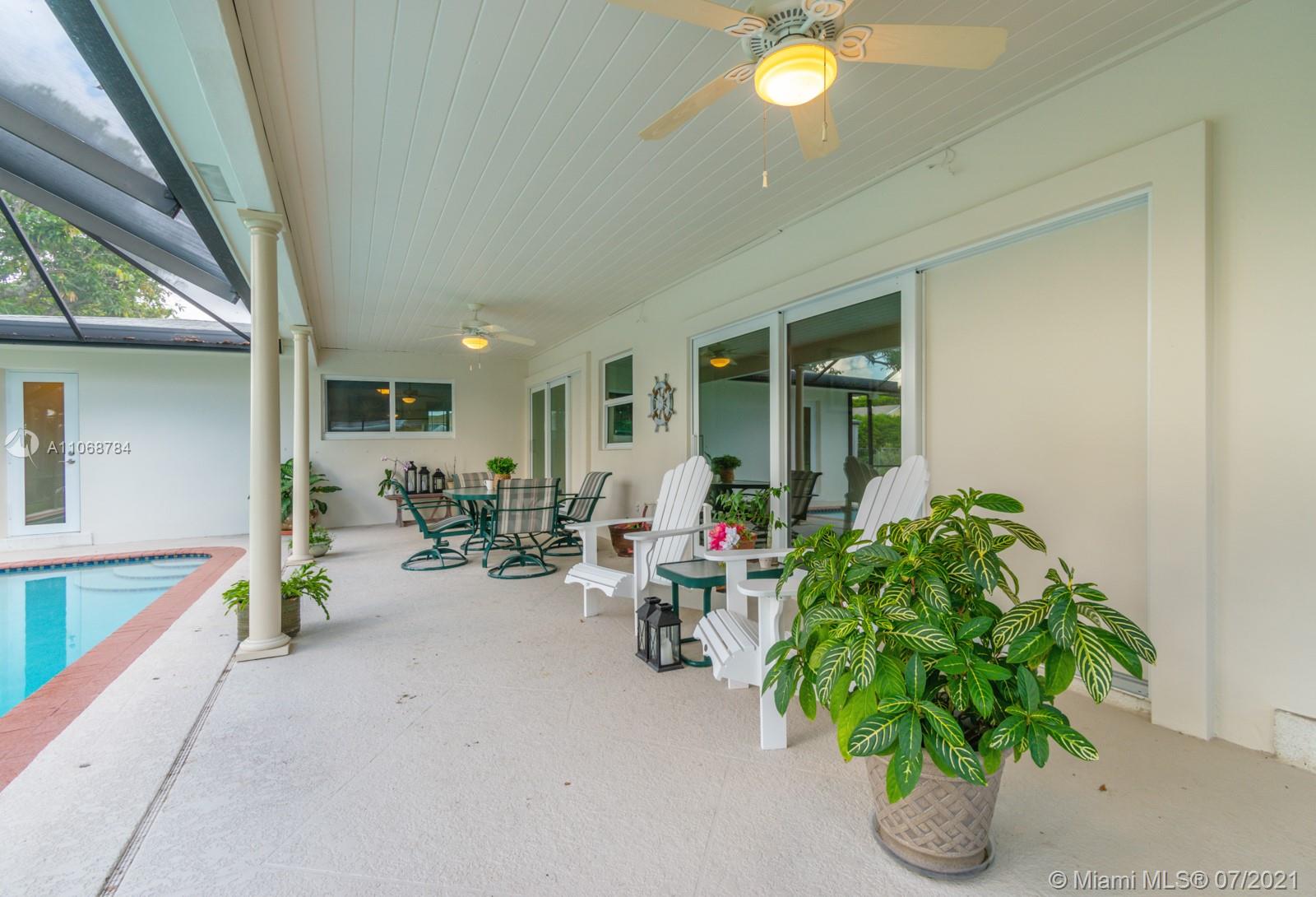 MIRROR LAKE ESTATES SEC 9 - Residential