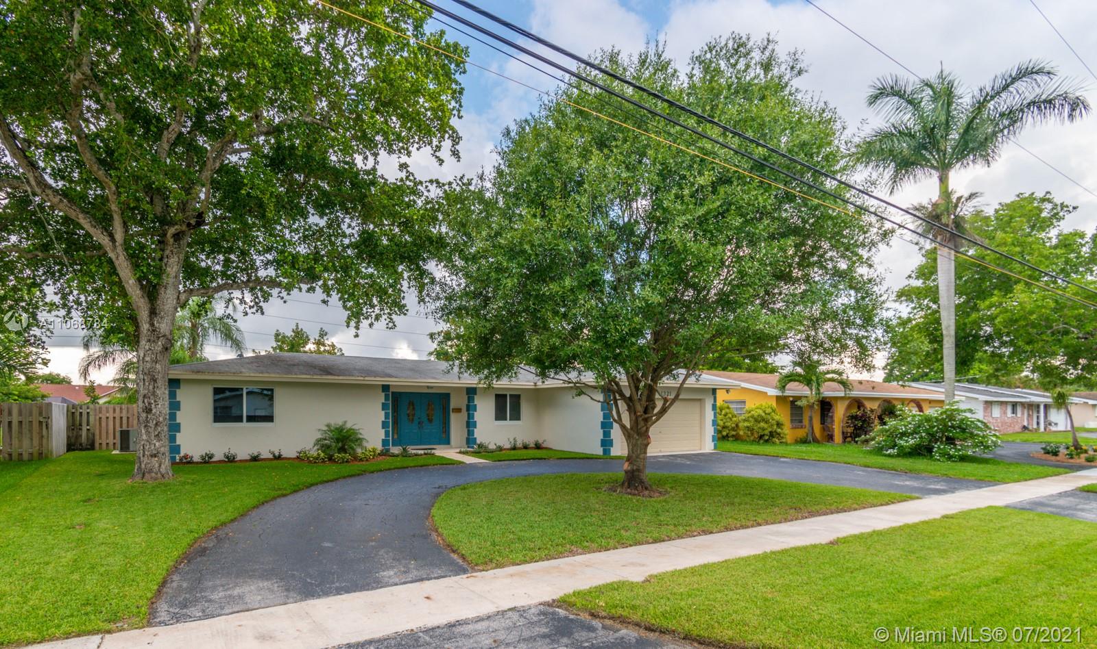 MIRROR LAKE ESTATES SEC 9 - Residential