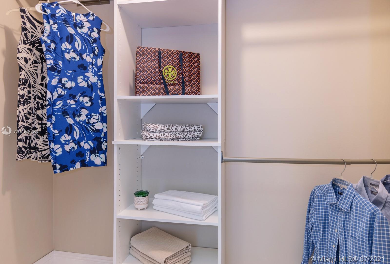 MIRROR LAKE ESTATES SEC 9 - Residential