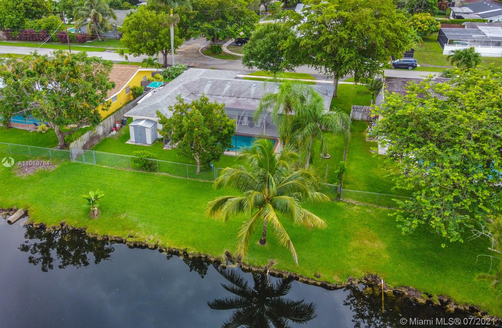 MIRROR LAKE ESTATES SEC 9 - Residential