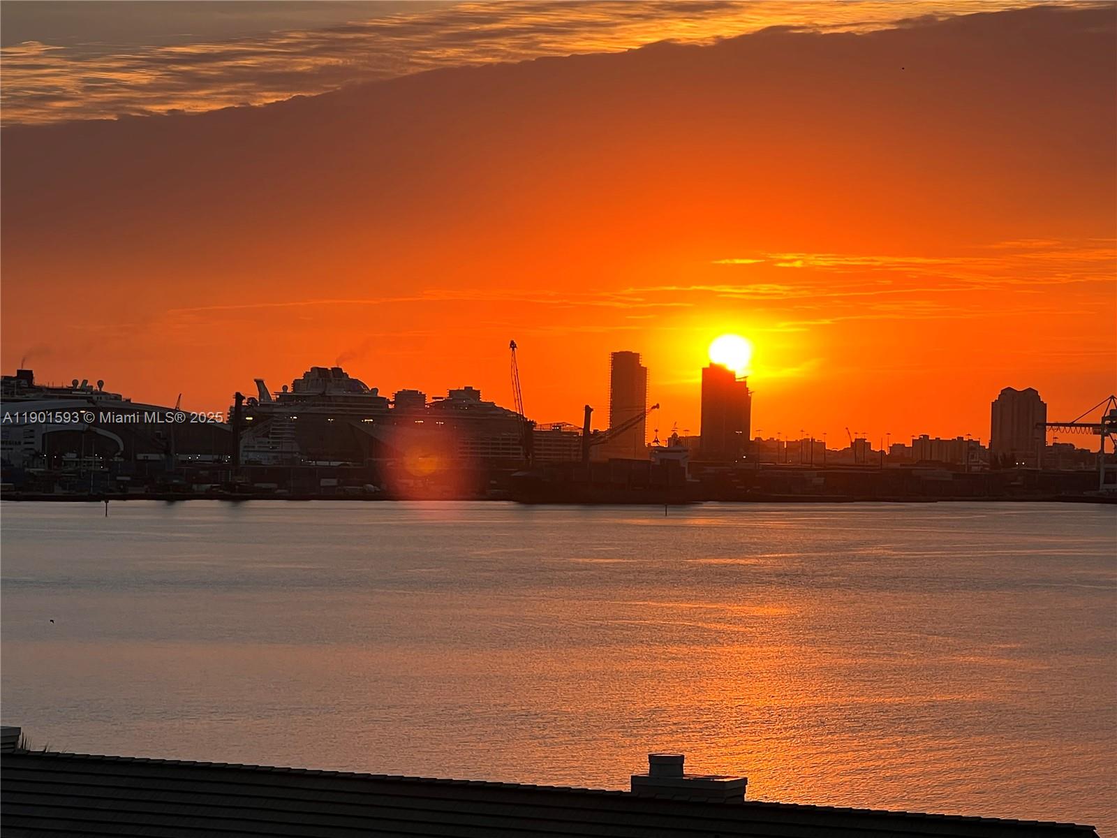 BRICKELL KEY ONE CONDO - Residential