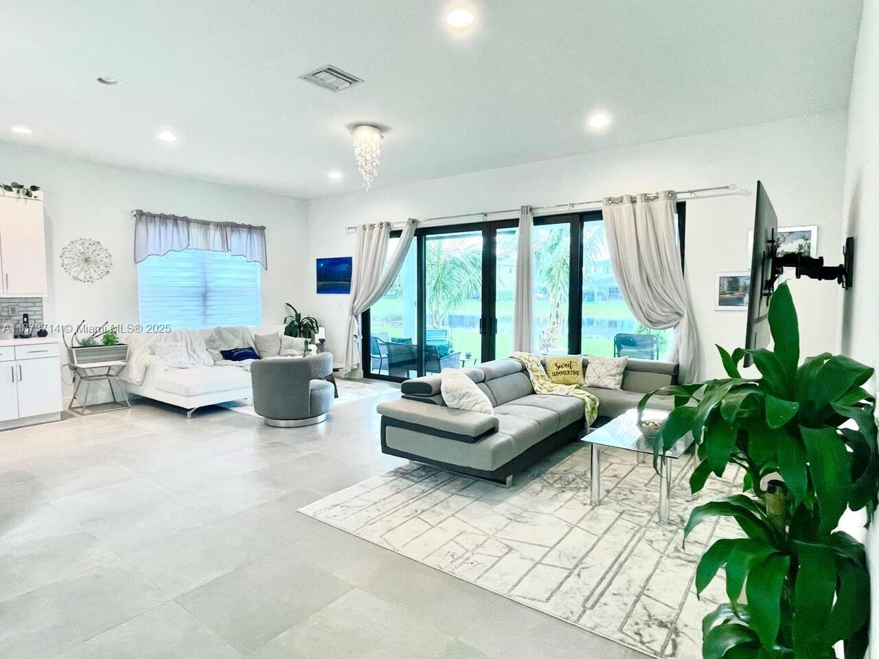 BRIDGES MIZNER PUD BRIDGE - Residential Lease