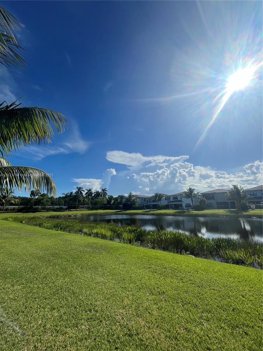 BRIDGES MIZNER PUD BRIDGE - Residential Lease