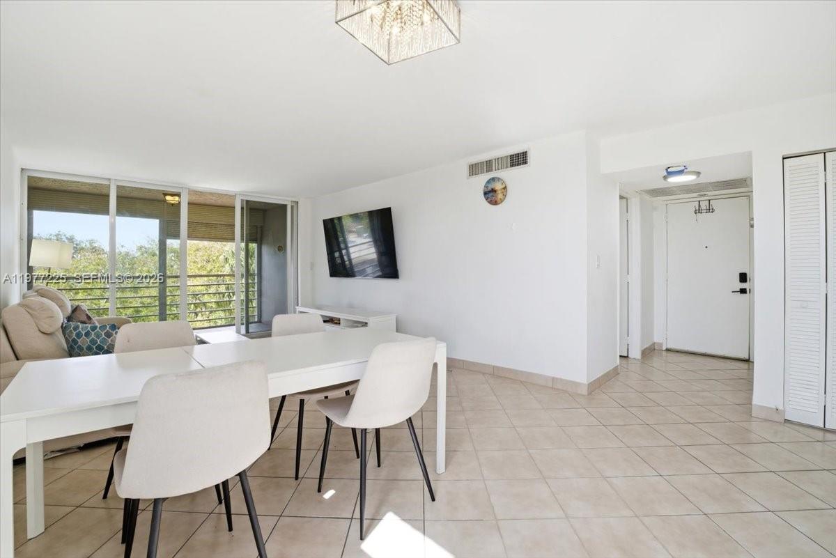 TANGERINE CONDOMINIUM ONE - Residential Lease