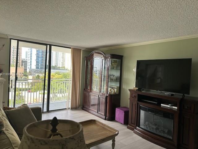 WINSTON TOWERS 600 CONDO - Residential Lease